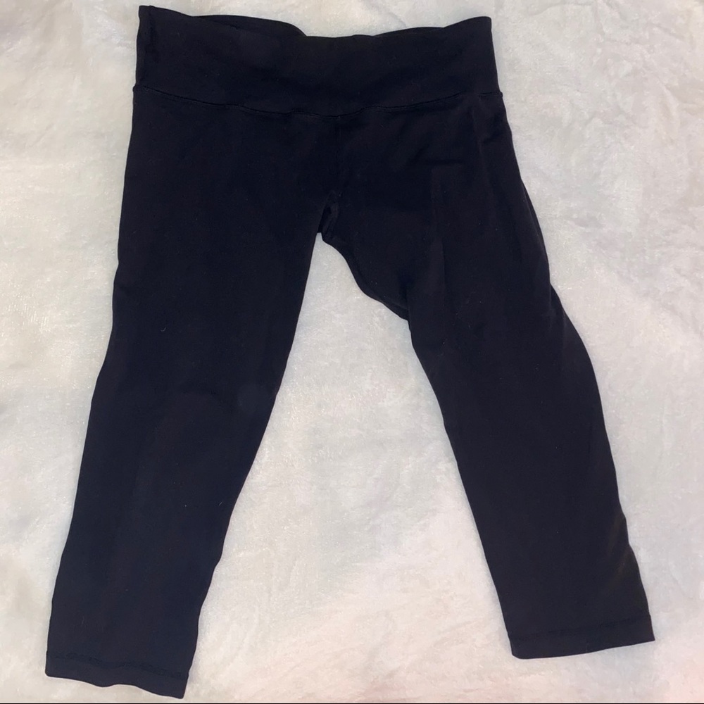 Black lululemon leggings